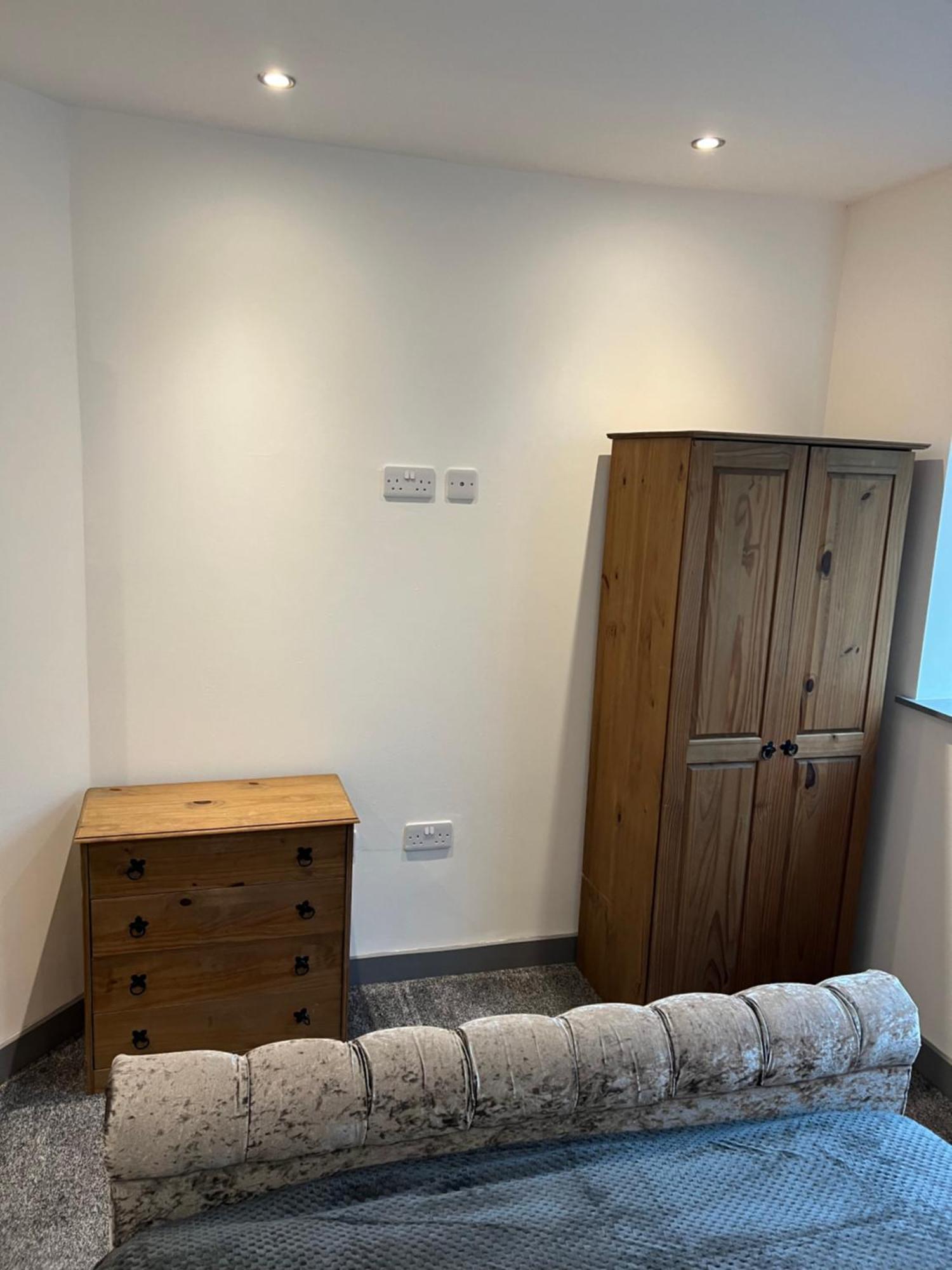 Cosy Modern Apartment ワーリントン エクステリア 写真
